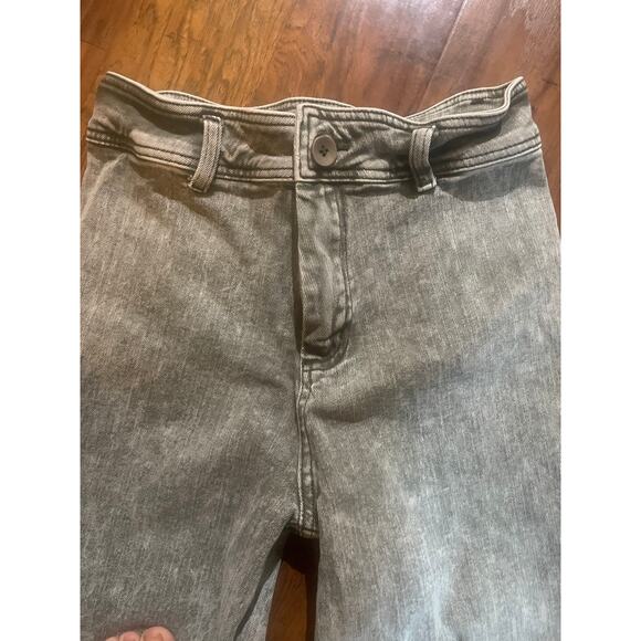 MIOU MUSE High Rise Wide Leg Jeans - Picture 4 of 10